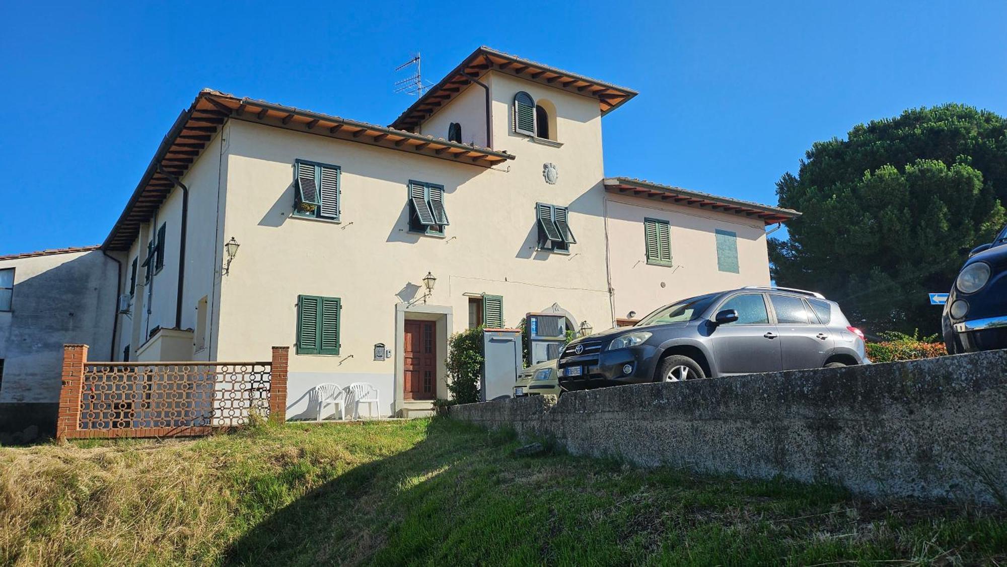 Appartamento Via Roma Castelnuovo D'elsa Eksteriør billede